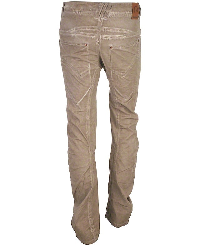 Cost:bart jeans