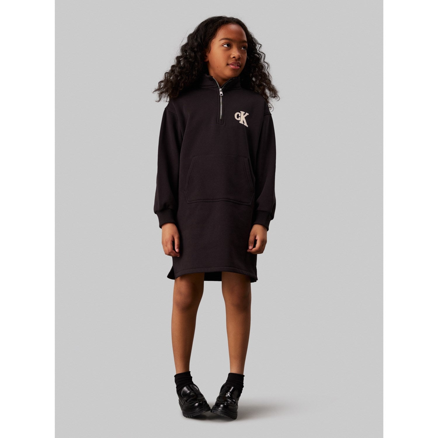 Calvin Klein Ck Black Teddy Monogram Zip Fleece Kjole - Str. 14 år Calvin Klein
